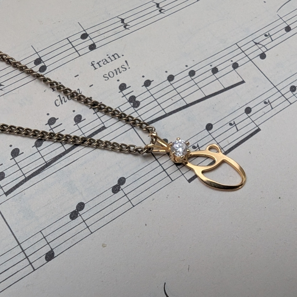Vintage Goldtone Pendant Necklace - Picture 6 of 8